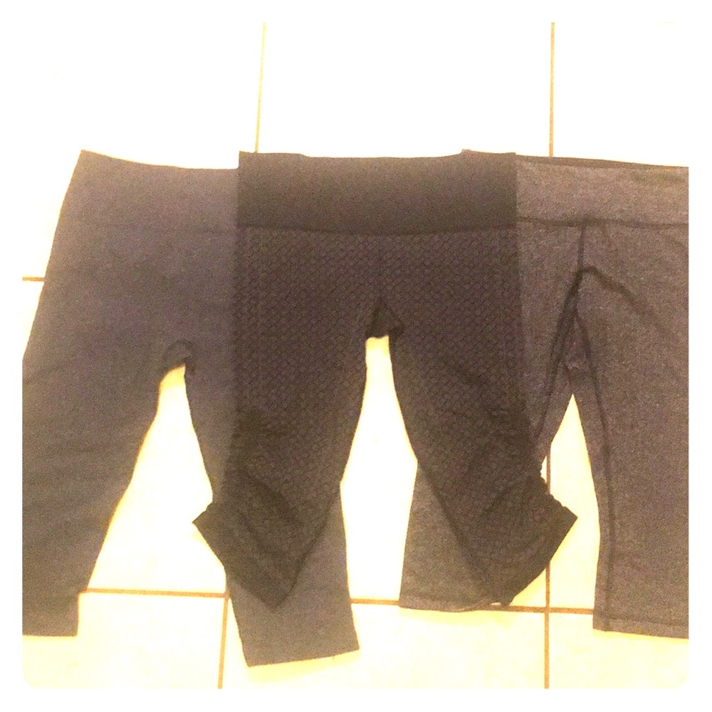 Lululemon crop leggings-size 8